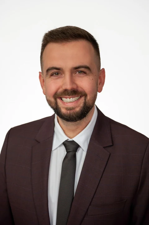 Kamil Tomczak – CFO & Business Advisor